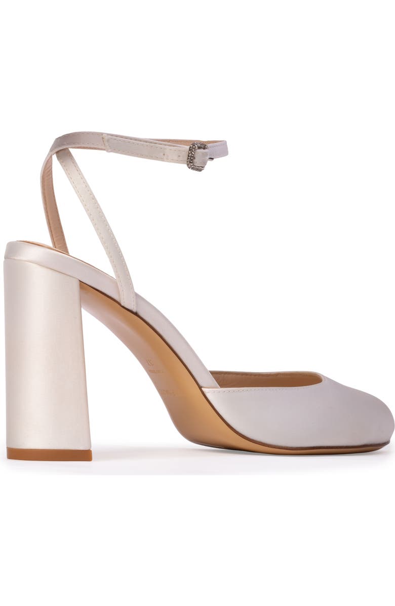 Anne Barge Amara Pump, Alternate, color, White Satin