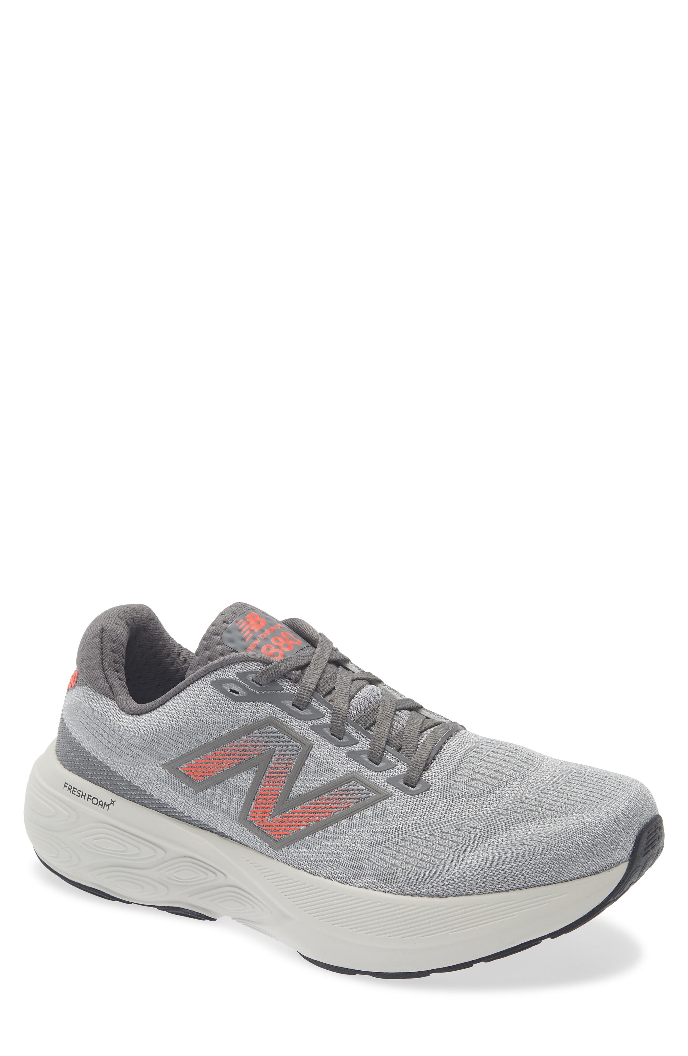 880 Running Shoe