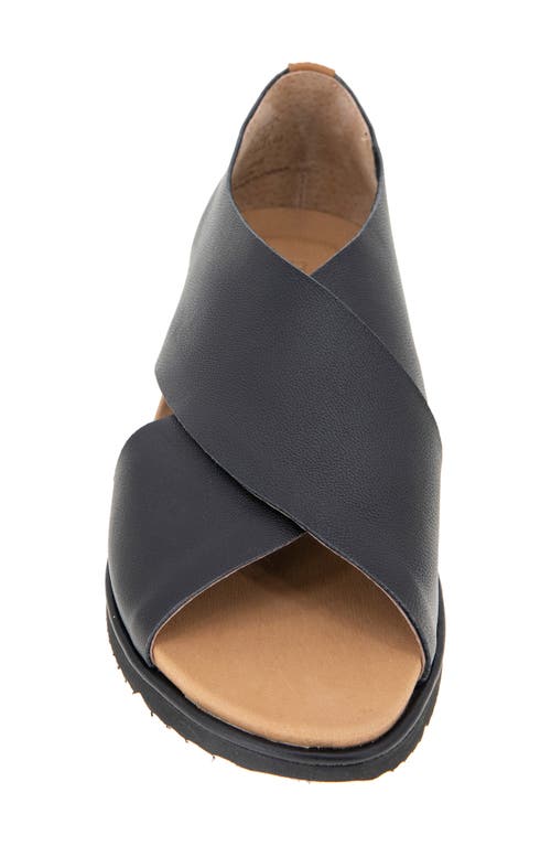 GENTLE SOULS BY KENNETH COLE GENTLE SOULS LESLIE FLAT SANDAL