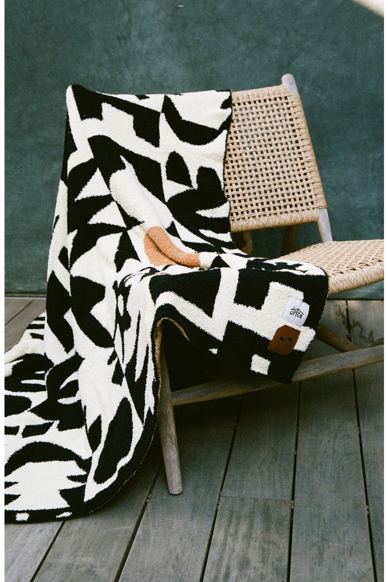 Upton Cozy Knit Throw Blanket, Alternate, color, BLACK