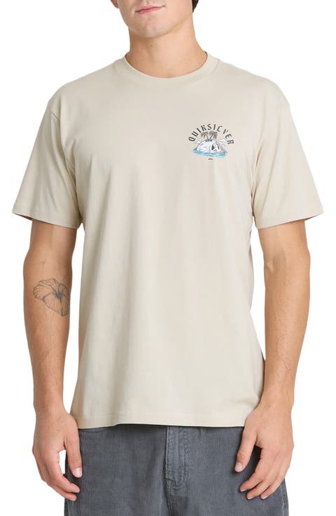Skull Rock Graphic T-Shirt