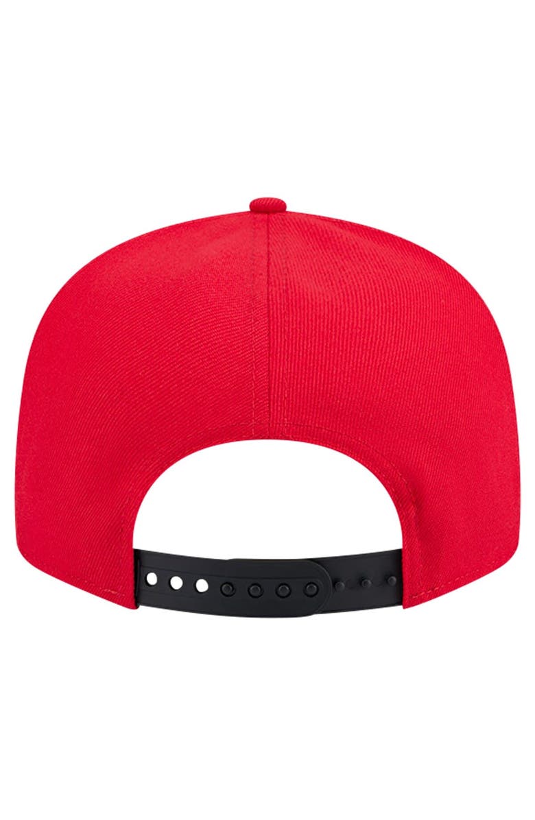 New Era Men's New Era White/Black Chicago Bulls Throwback Gradient Tech Font 9FIFTY Snapback Hat, Alternate, color, White