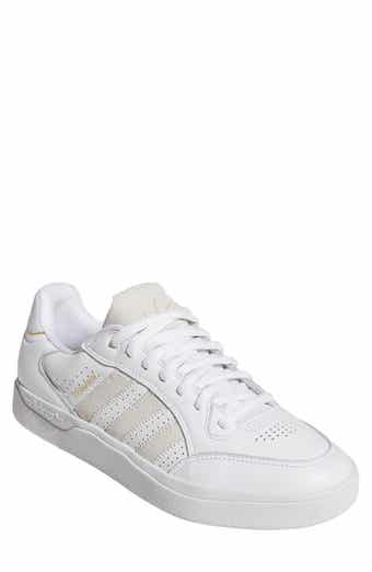 adidas Tyshawn Low Top Sneaker