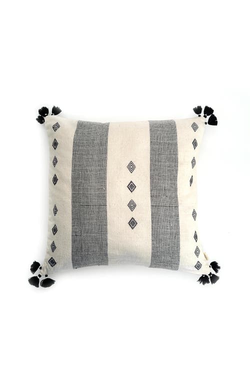Nimmit Trekant Handwoven Pillow In Black