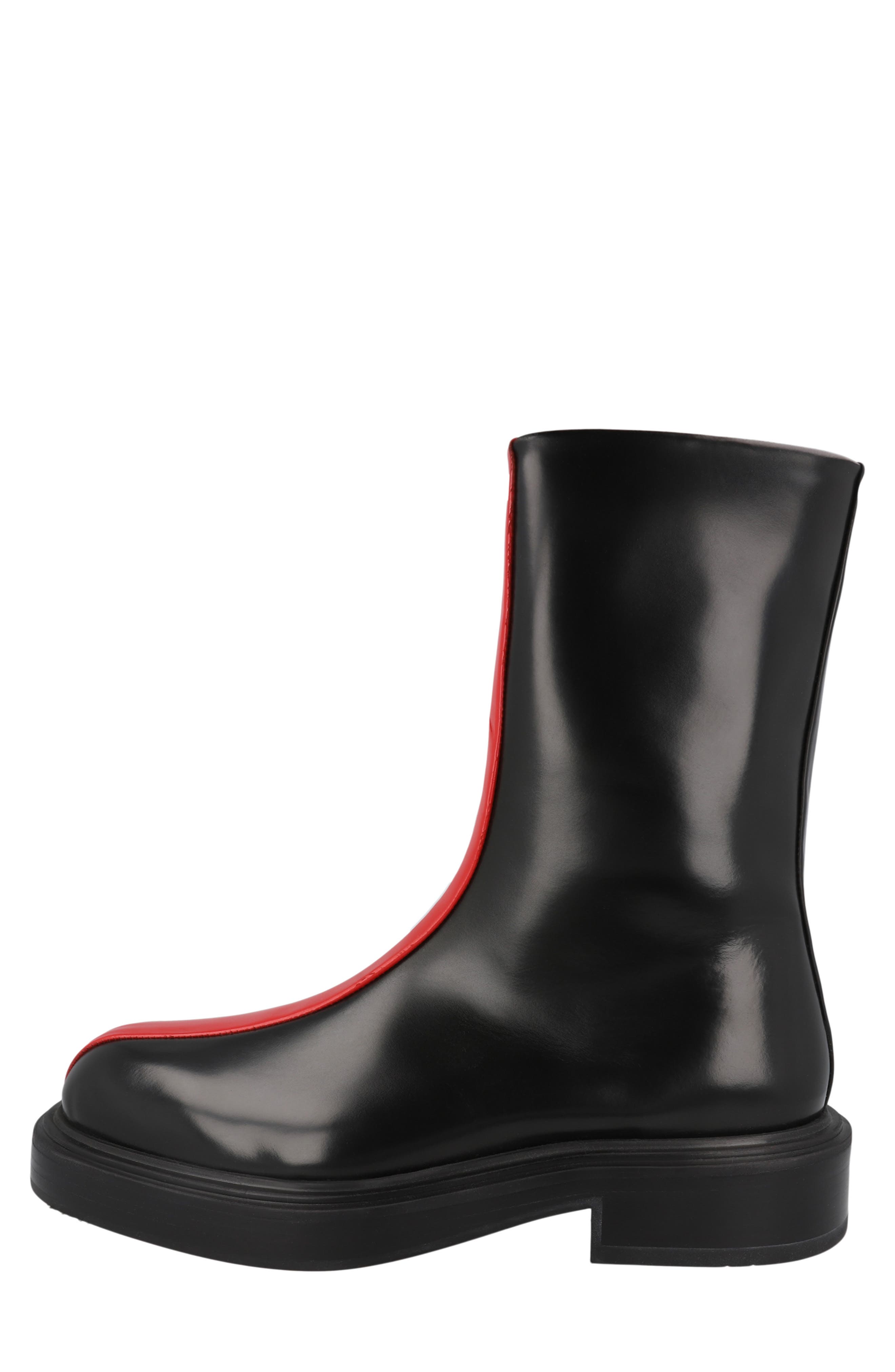 FERRAGAMO Contrasting Insert Leather Ankle Boot, Alternate, color, Black