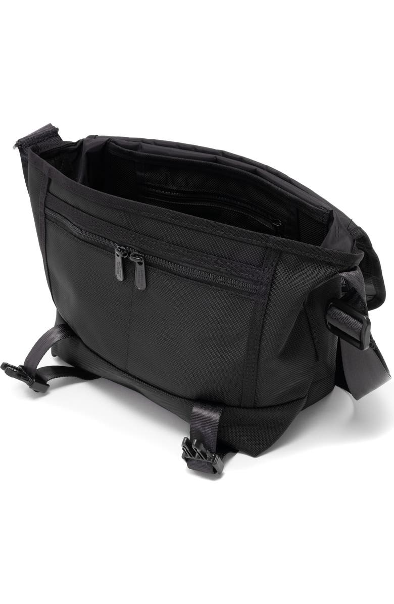 Manhattan Portage High Line Messenger Bag, Alternate, color, Black