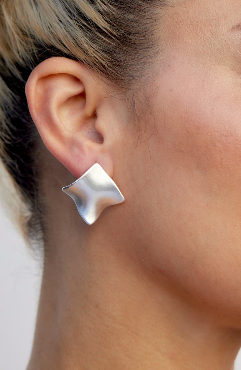 SAVVY CIE JEWELS Wavy Square Button Stud Earrings, Alternate, color, Silver