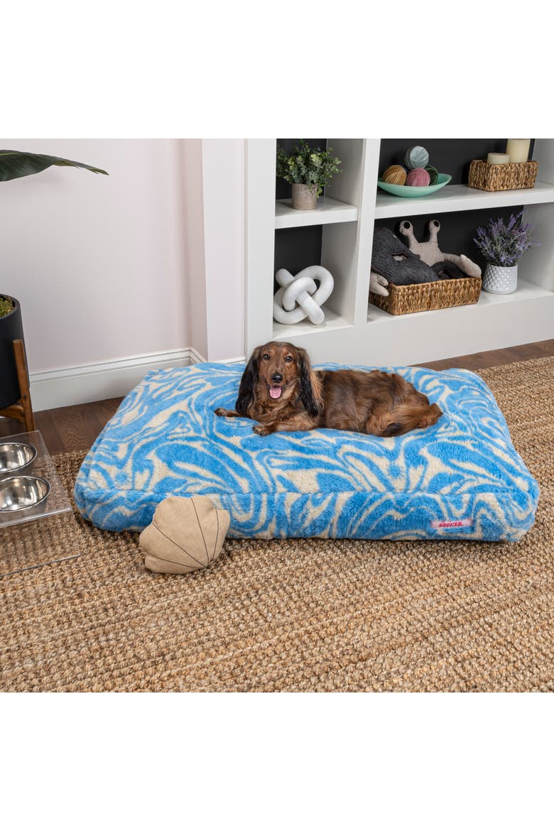 MabelDesigner Modern Ultra Soft Reversible Plush Rectangular Pet Bed with Washable Cover, Alternate, color, Blue/Cream