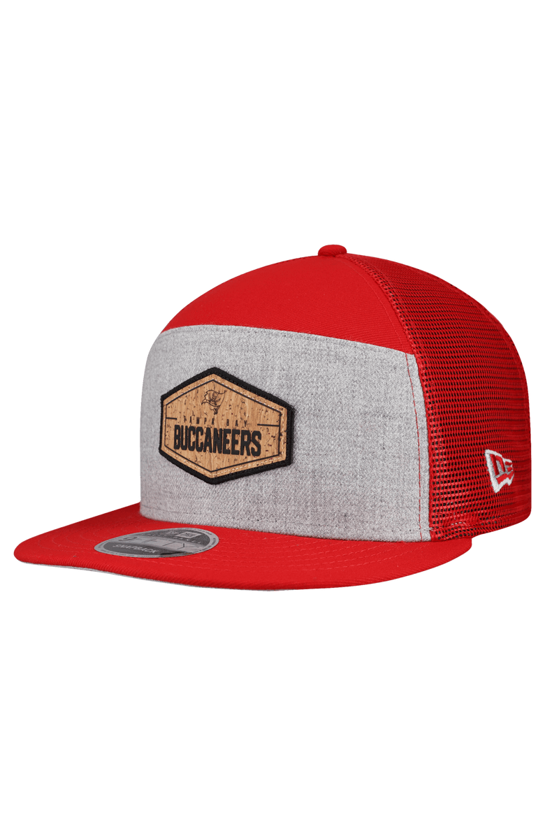New Era Men's New Era Gray/Red Tampa Bay Buccaneers Cork Split Panel 9FIFTY Trucker Snapback Hat, Main, color, Gray