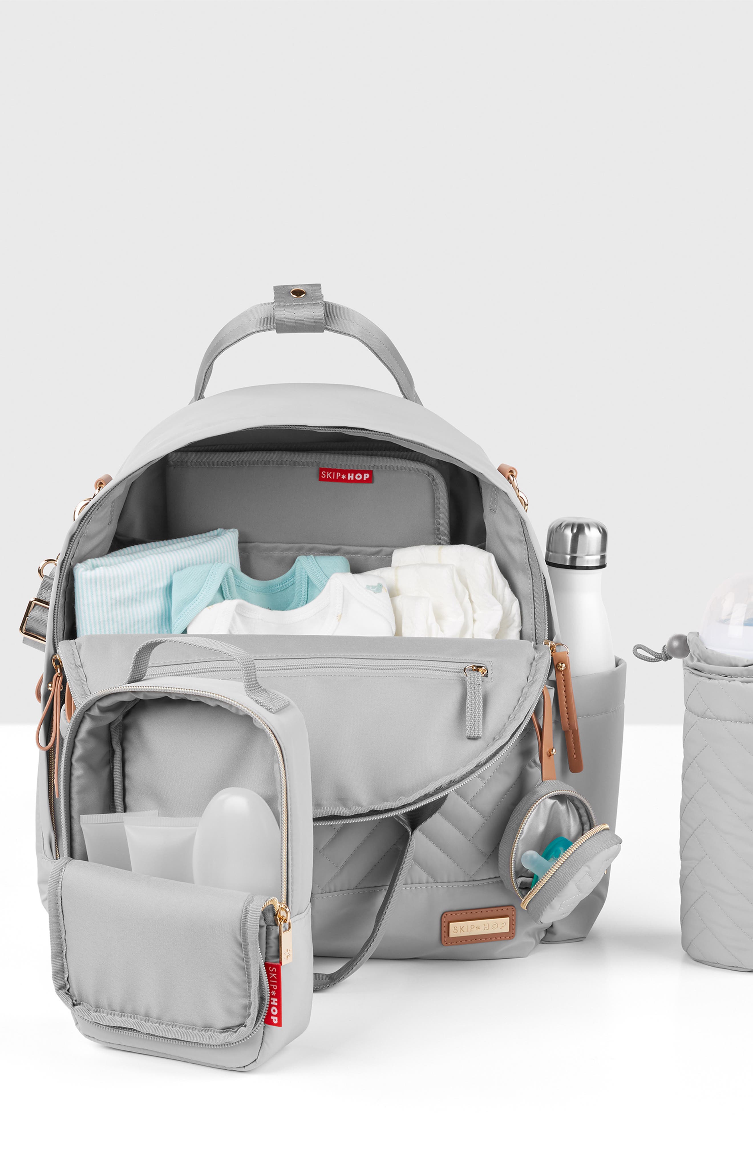 Skip Hop Suite 6-in-1 Diaper Backpack Set, Alternate, color, Dove