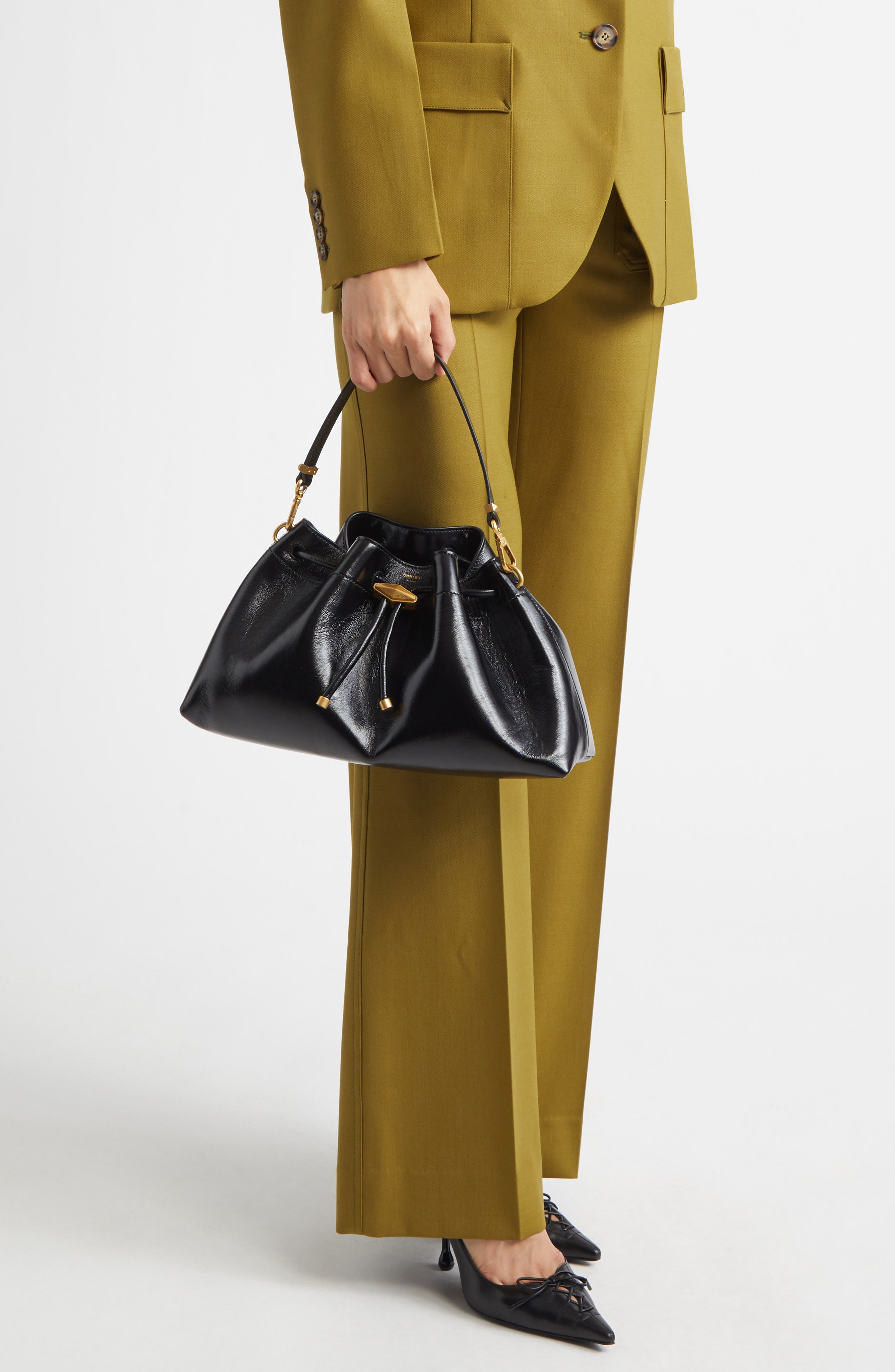 Cinch M Leather Bucket Bag, Alternate, color, BLACK/ GOLD