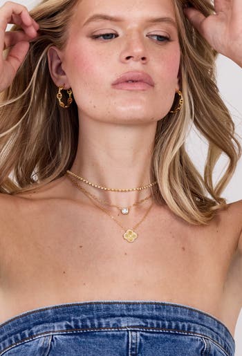 Icon Clover Necklace