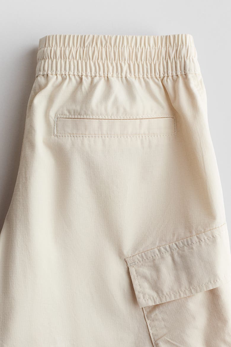 Cotton Cargo Shorts, Alternate, color, Cream