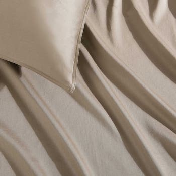 Organic Earth Cotton Sateen Duvet Cover & Shams Set