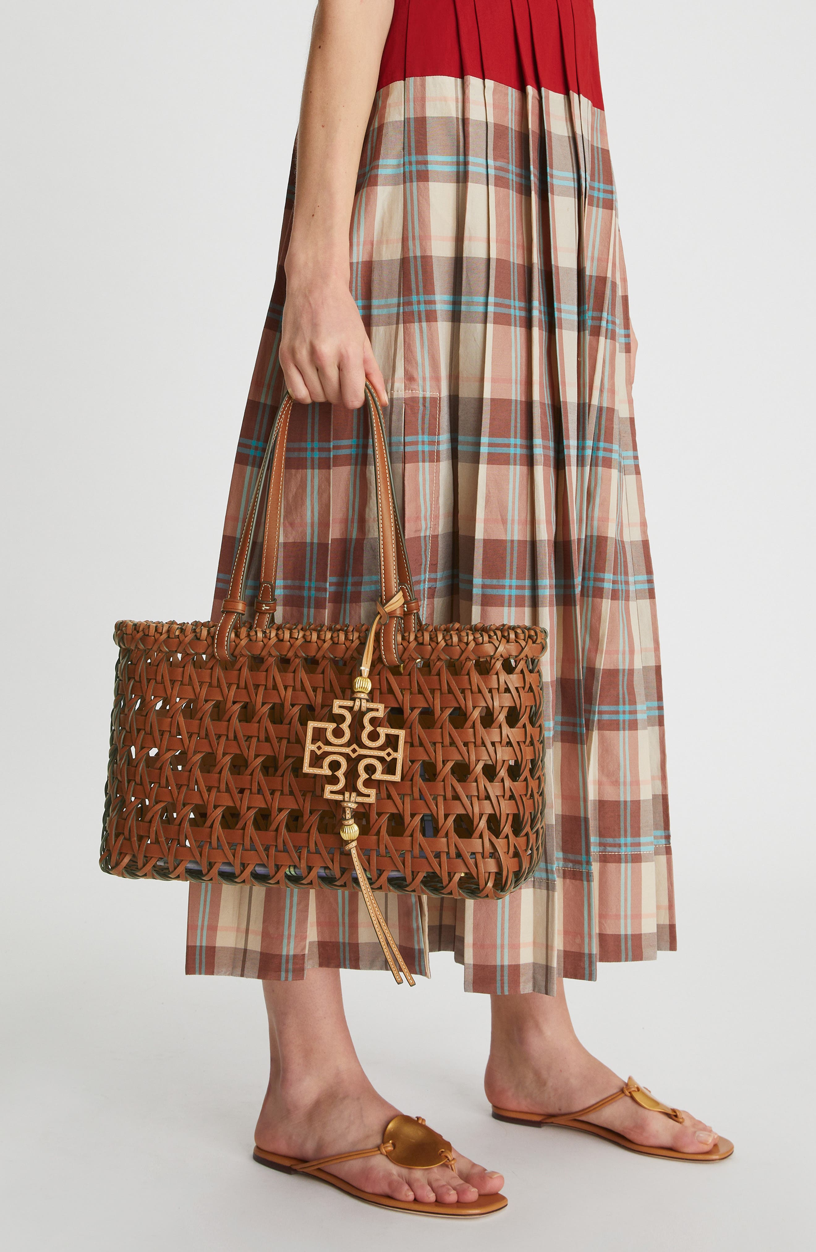 Tory Burch McGraw Garden Basketweave Tote, Alternate, color, 