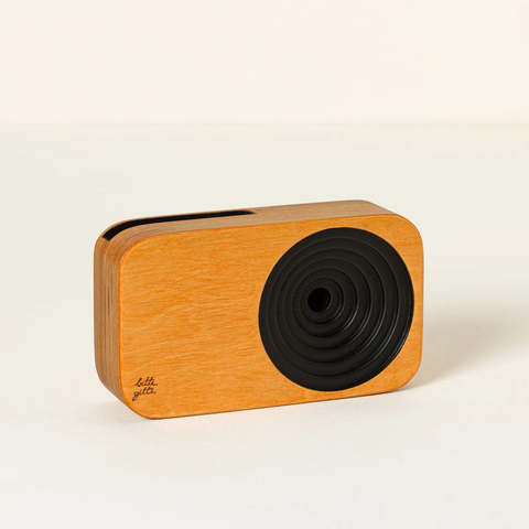 Wooden Amplifying Phone Speaker Dock