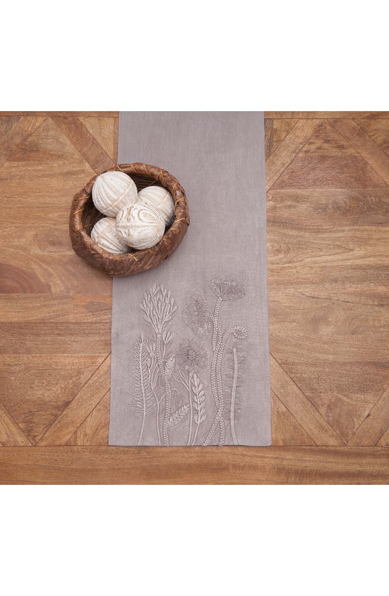 C&F Home Natural Blooms Vintage 100% Cotton Table Runner 14" x 72", Alternate, color, Gray