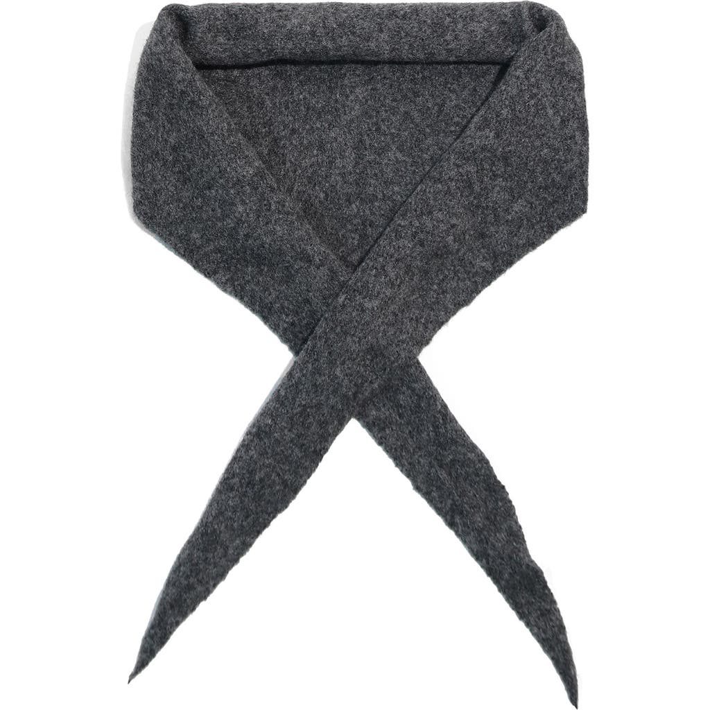 Petit Moments Courchevel Triangle Scarf In Gray