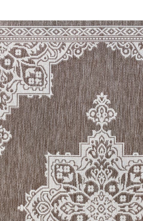 Arden Vintage Casual Medallion Indoor/Outdoor Area Rug