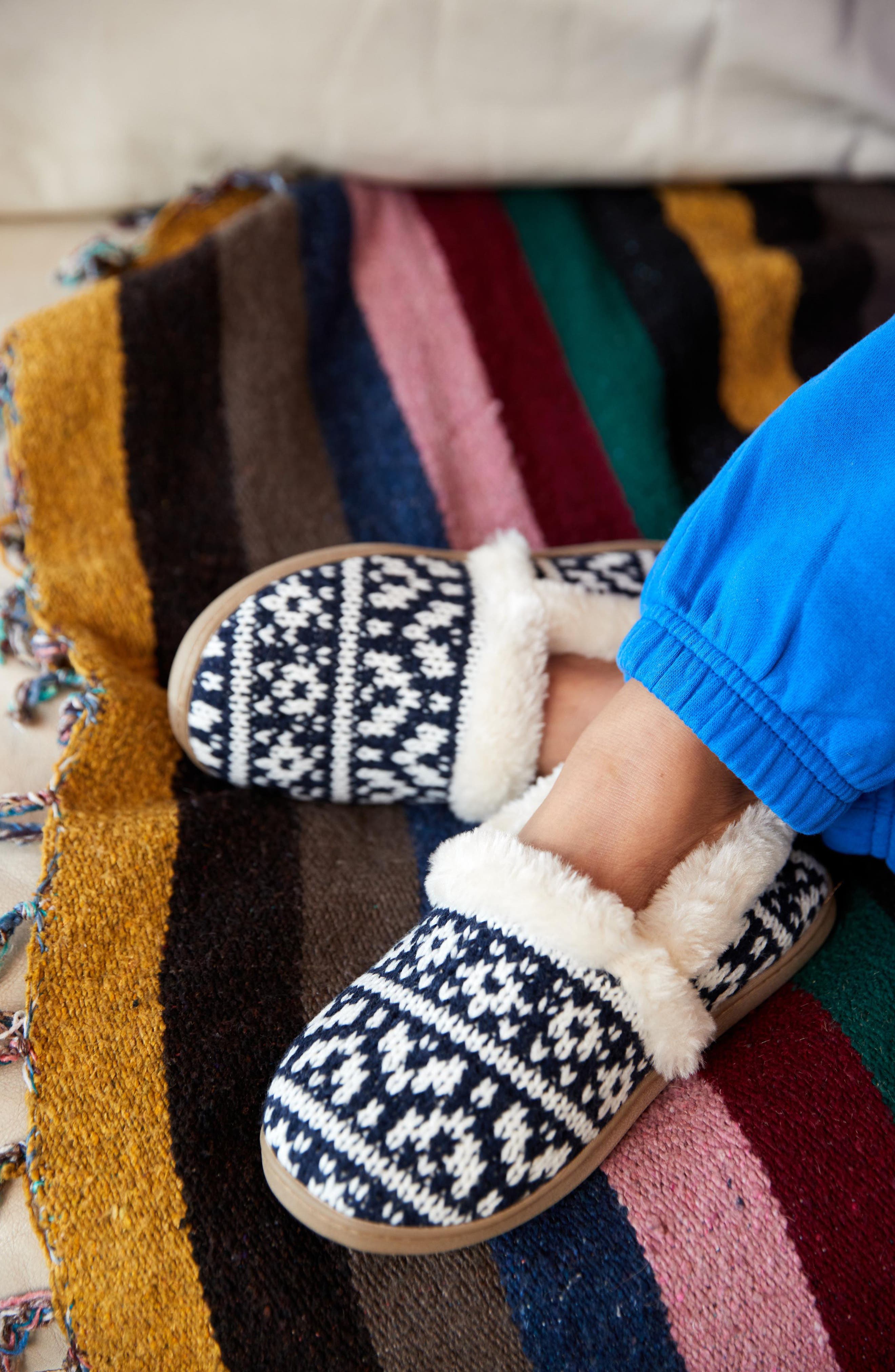 Minnetonka Dina Slipper, Alternate, color, Navy Multi