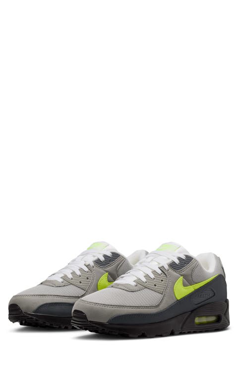 Air Max Nuaxis Sneaker (Men)