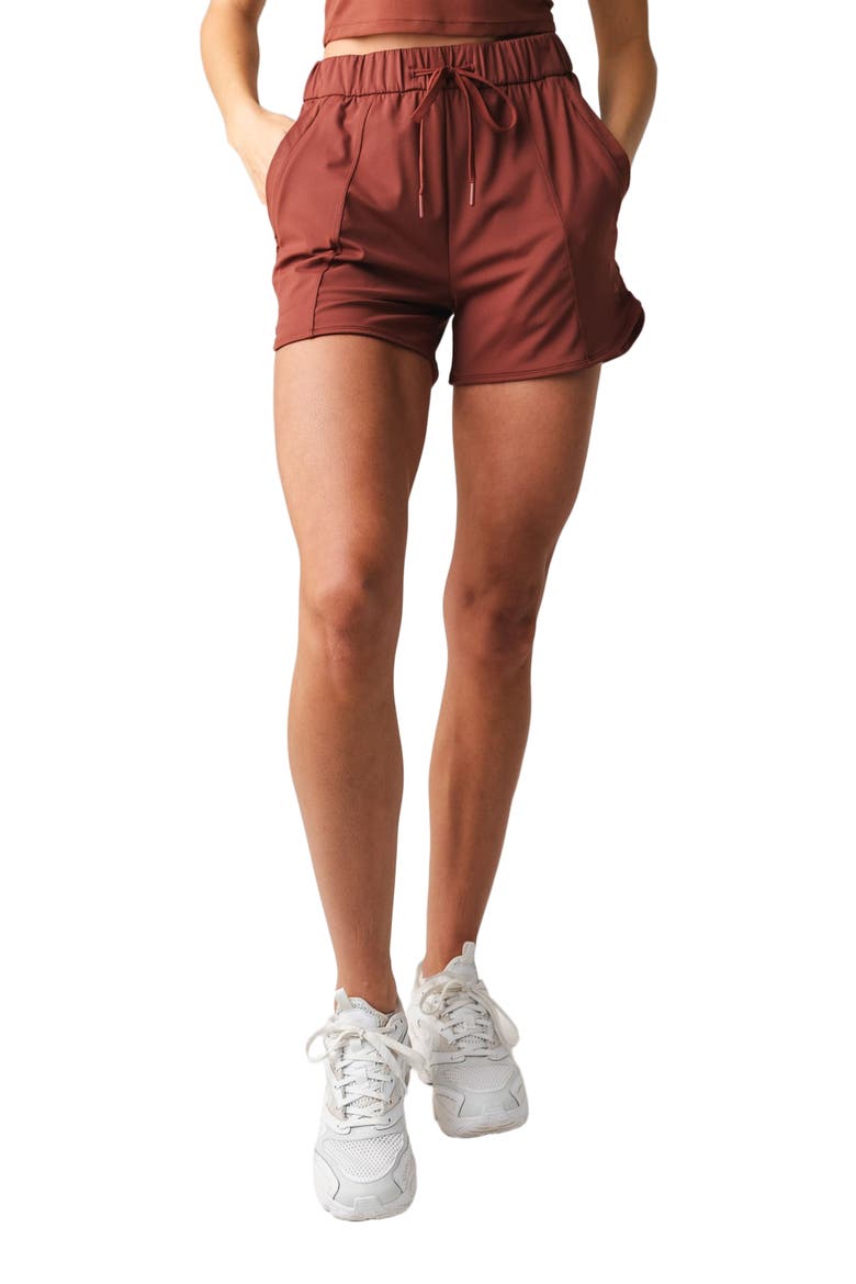 Nomad Short, Alternate, color, Cinnamon