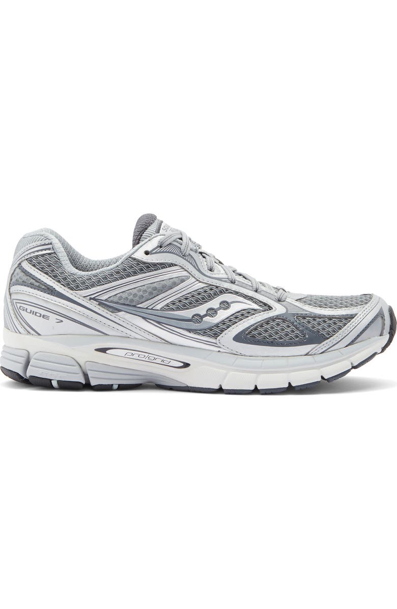 Saucony Gender Inclusive ProGrid Guide 7 Sneaker, Alternate, color, Grey/ Silver