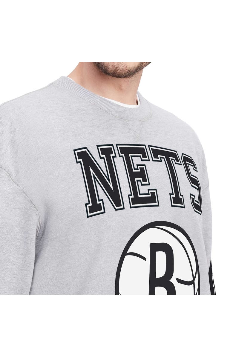 TOMMY JEANS Men's Tommy Jeans Heather Gray Brooklyn Nets Hayes Crew Neck Pullover Sweatshirt, Alternate, color, Heather Gray