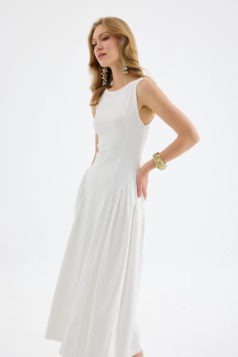Elaris Sleeveless Stretch Maxi Dress