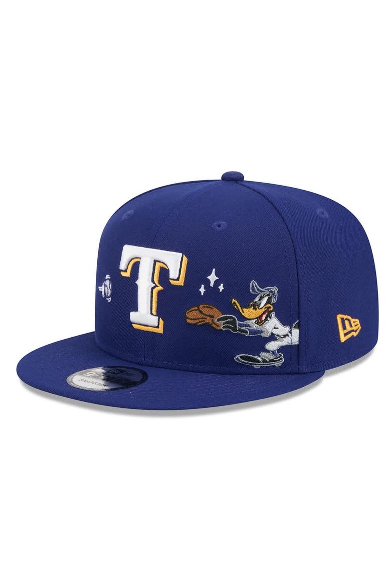 Men's New Era Royal Texas Rangers Looney Tunes Daffy Duck 9FIFTY Snapback Hat, Alternate, color, Dark Blue