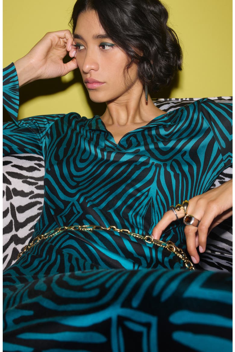 Sonca Zebra Print Long Sleeve Midi Dress, Alternate, color, ZEBRA BLUE LG