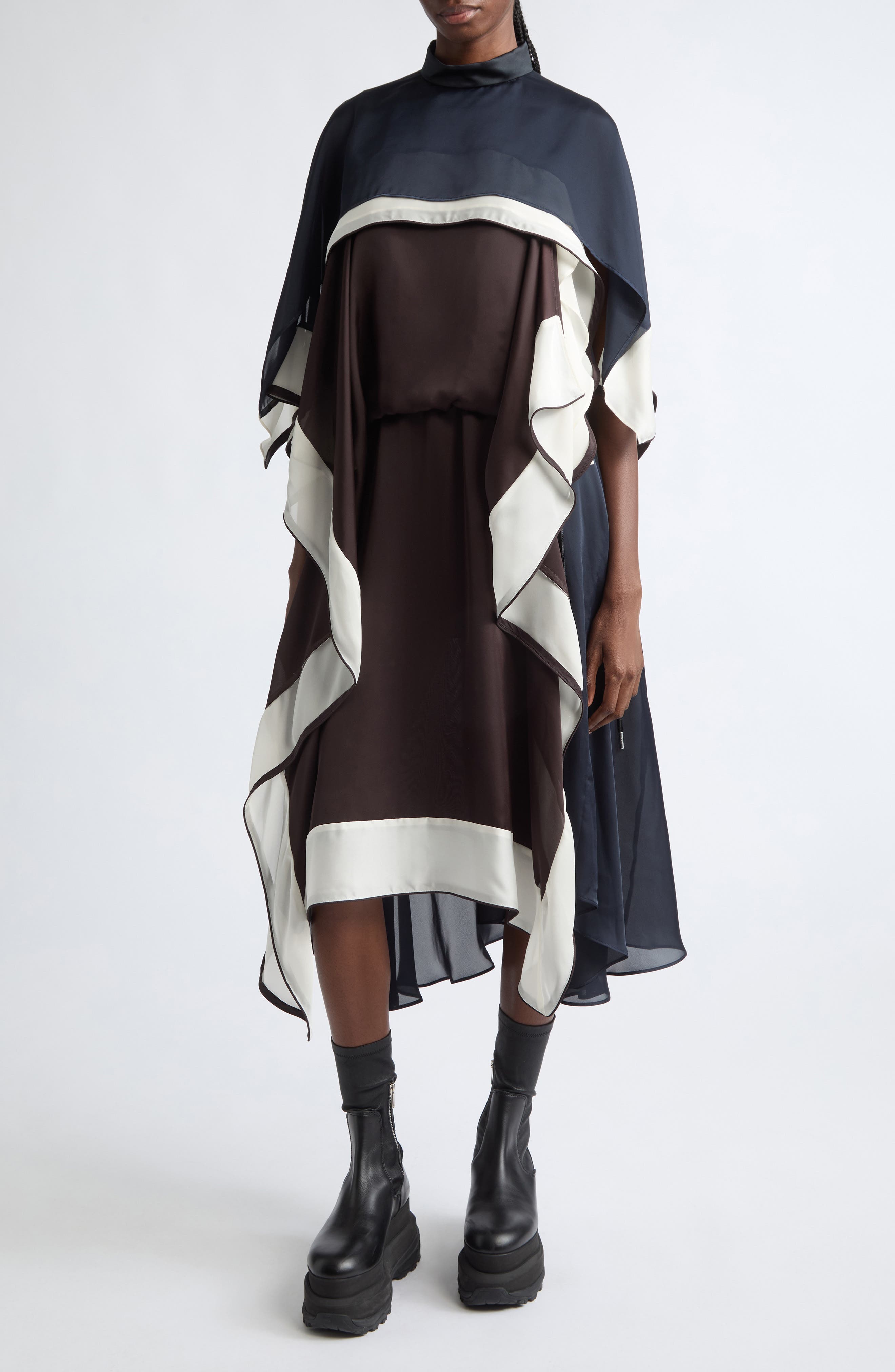 selected BROWN/ ECRU