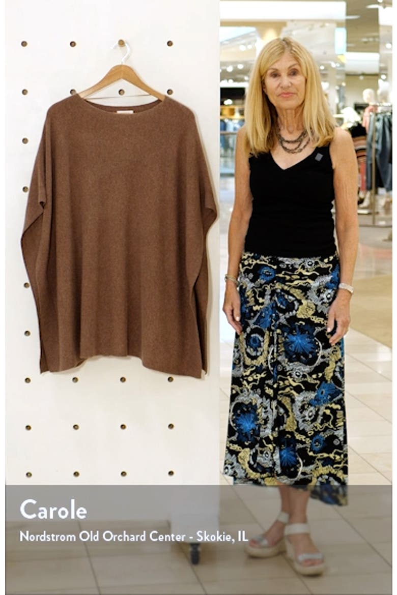 Wool & Cashmere Poncho video