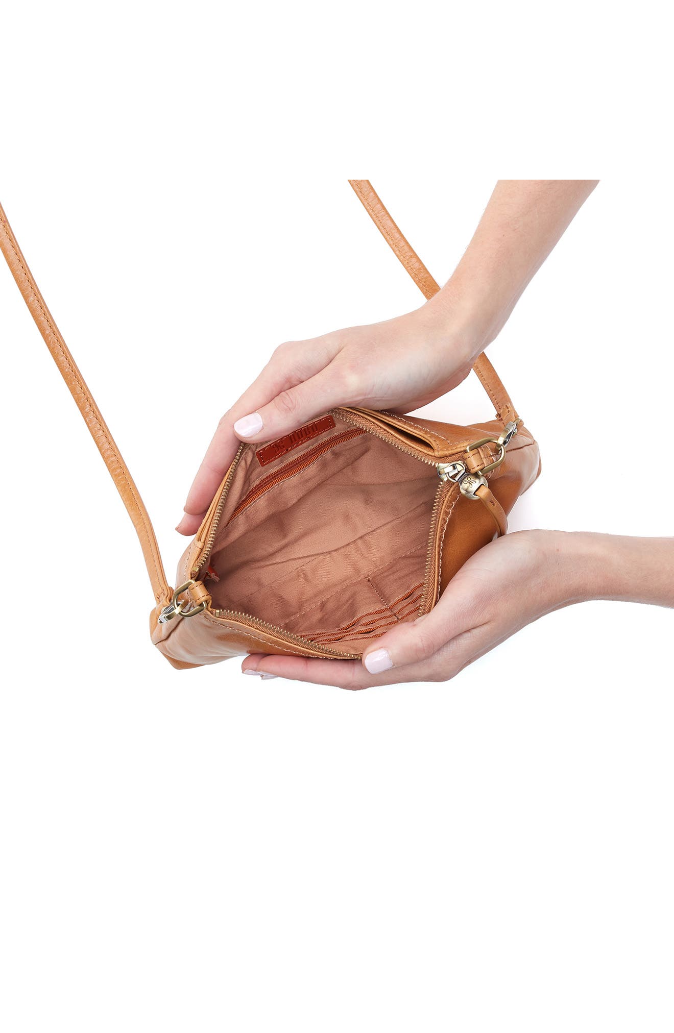 HOBO Darcy Convertible Leather Crossbody Bag, Alternate, color, Natural