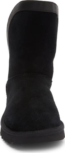 Classic Short Lunara Boot