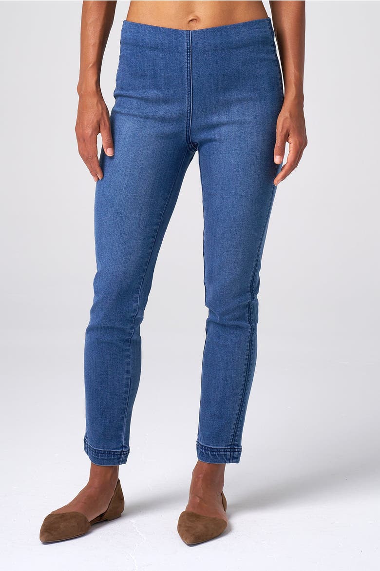 Slim Stretch Pull-On Ankle Jean, Main, color, Classic Wash