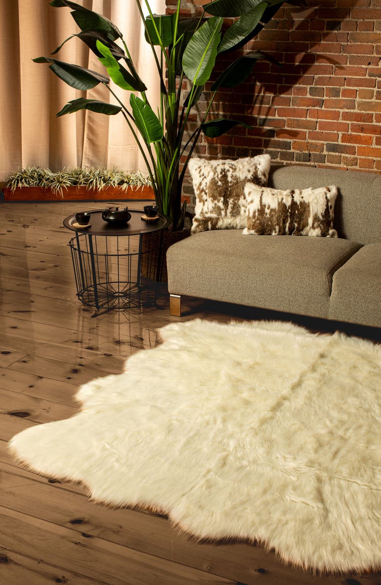 LUXE Gordon Faux Sheepskin Fur Rug - Off White, Alternate, color,