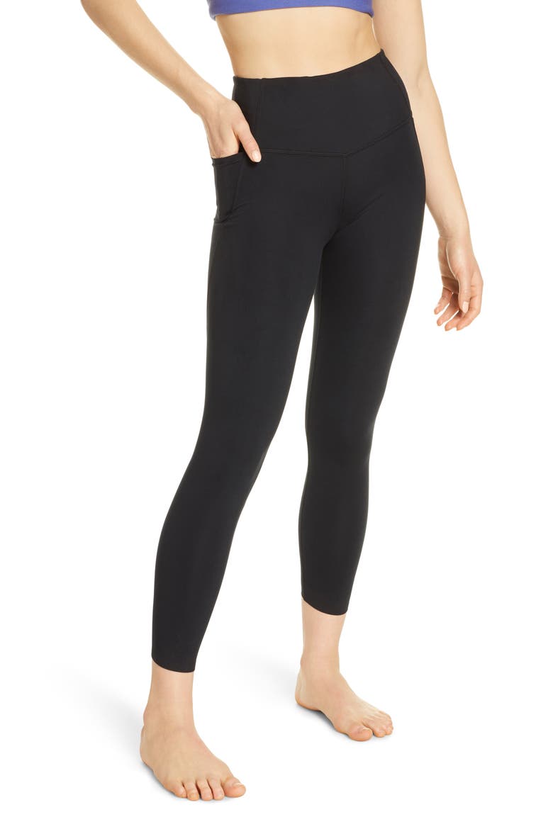 High Waist Studio Lite Pocket 7/8 Leggings, Main, color, BLACK