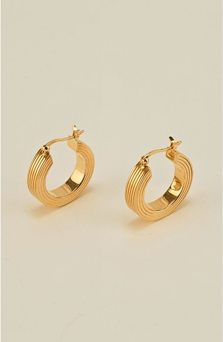 Gwen Beloti Lina Boxy Round Hoop Earring, Main, color, Gold