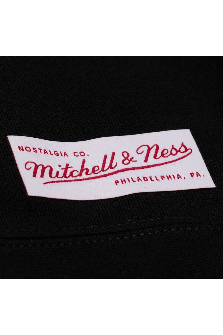 Men's Mitchell & Ness  Black Georgia Bulldogs Half Time Fleece Crewneck Sweatshirt, Alternate, color, Black