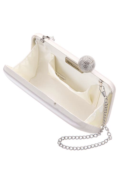 Nina Kimberly Clutch In Ivory