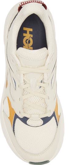 Clifton L Walking Sneaker