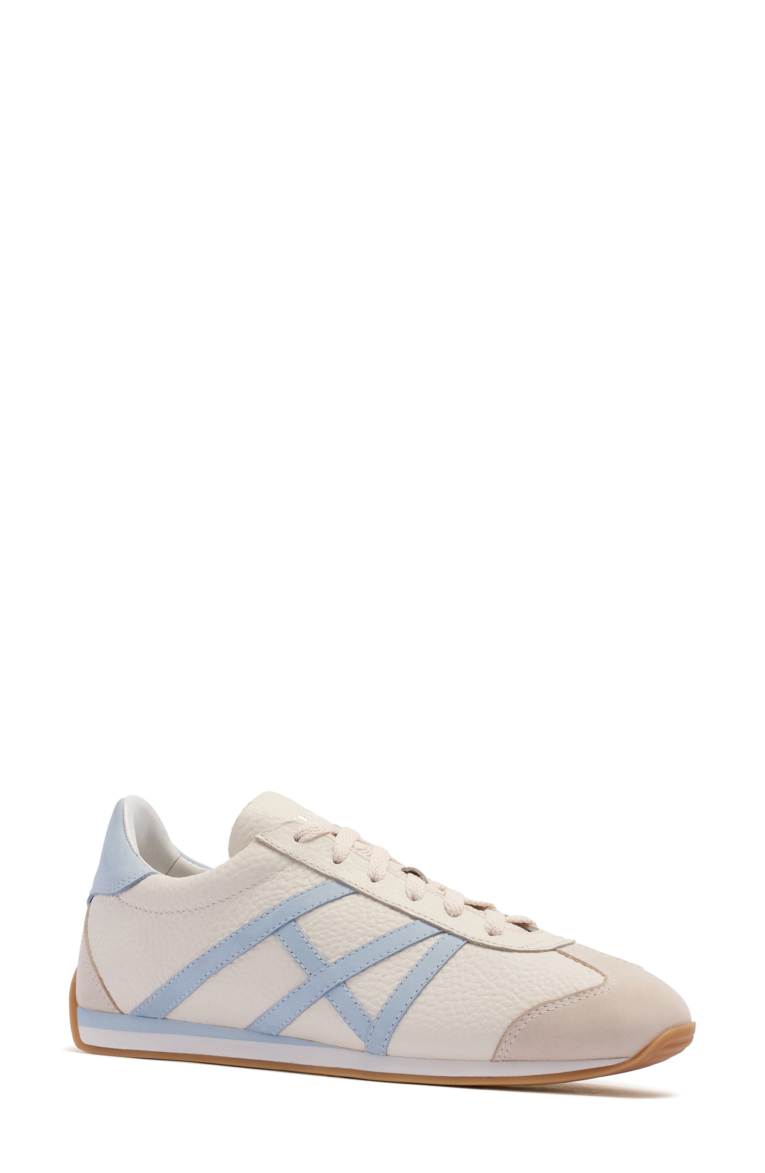 CREAM/ POWDER BLUE