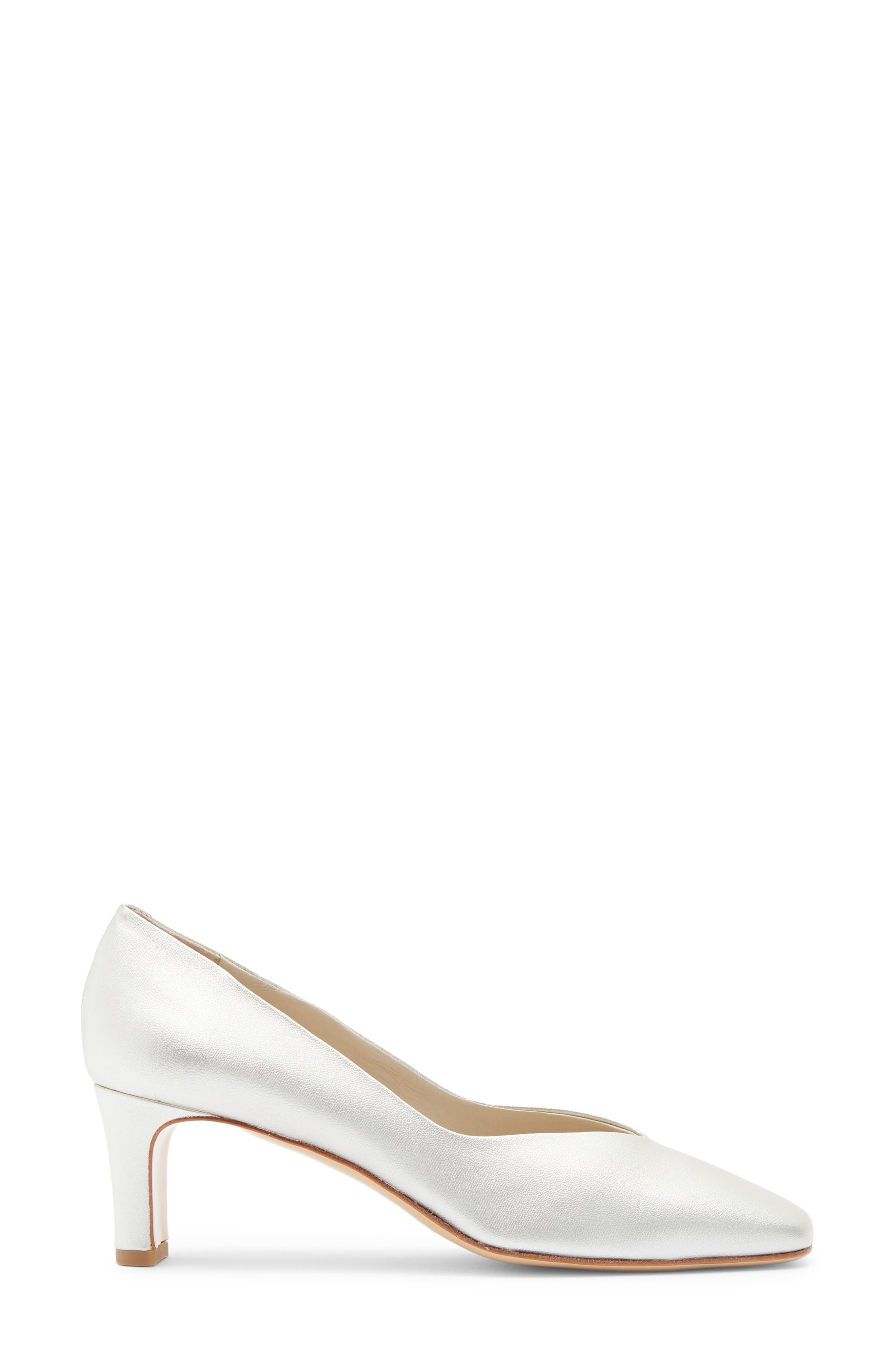 Amalfi by Rangoni Scilla Pump, Alternate, color, Champagne