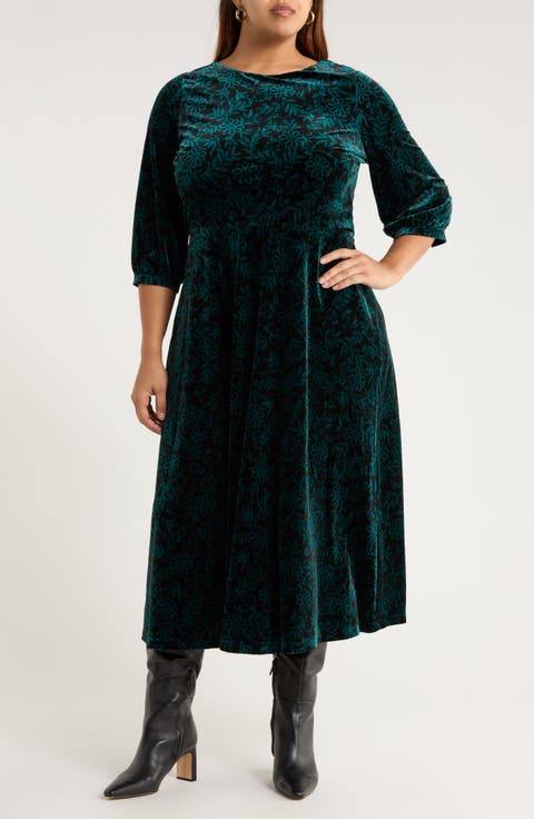 Oak Cottage Velvet Midi Dress (Plus)