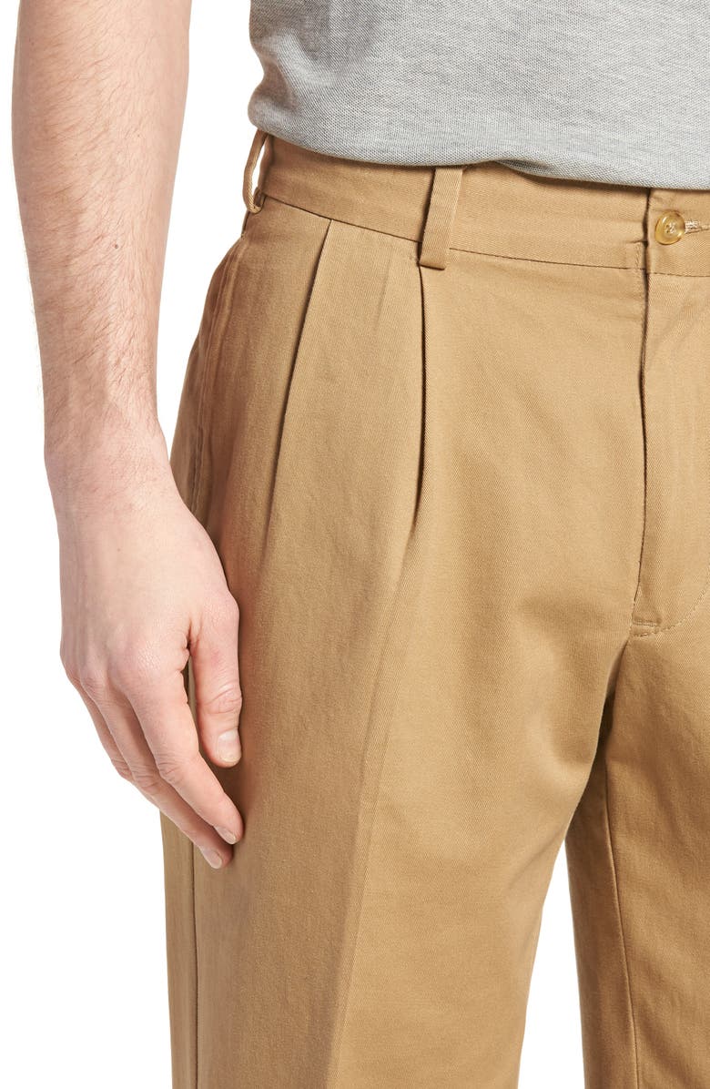 Bills Khakis M2 Classic Fit Pleated Vintage Twill Pants, Alternate, color, 