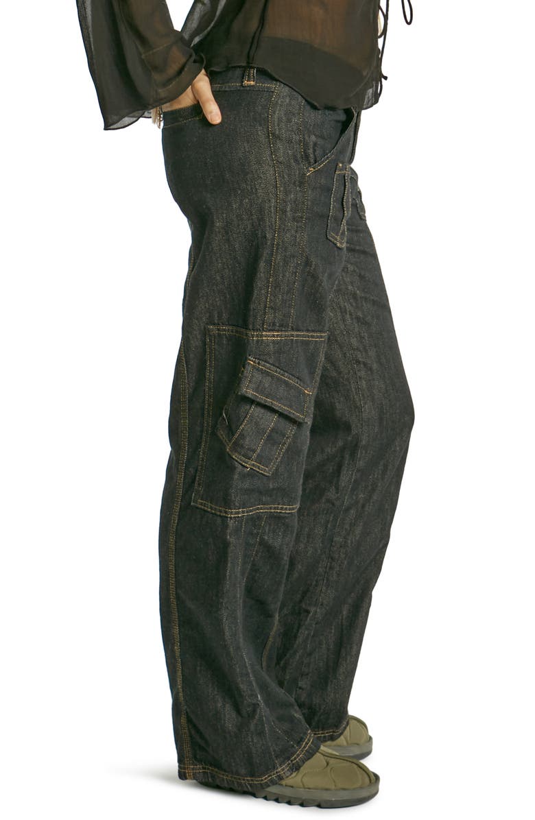 BDG Urban Outfitters Y2K Low Rise Denim Cargo Pants, Alternate, color, 