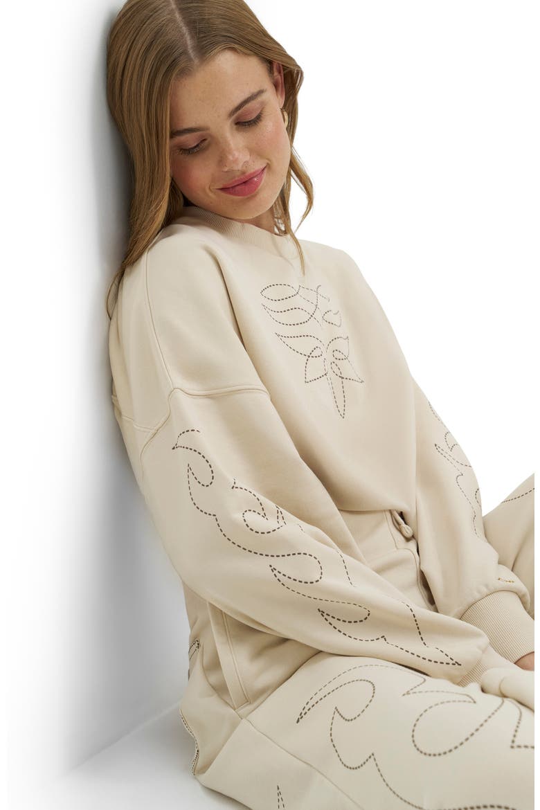 x Lainey Wilson Western Graphic Sweatshirt, Alternate, color, CREAM