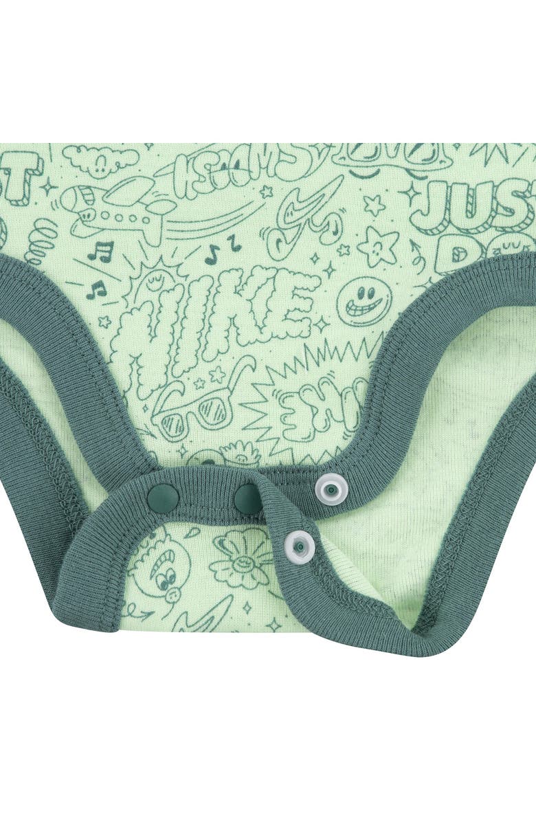 Nike Bodysuit, Bib & Hat Set, Alternate, color, Vapor Green