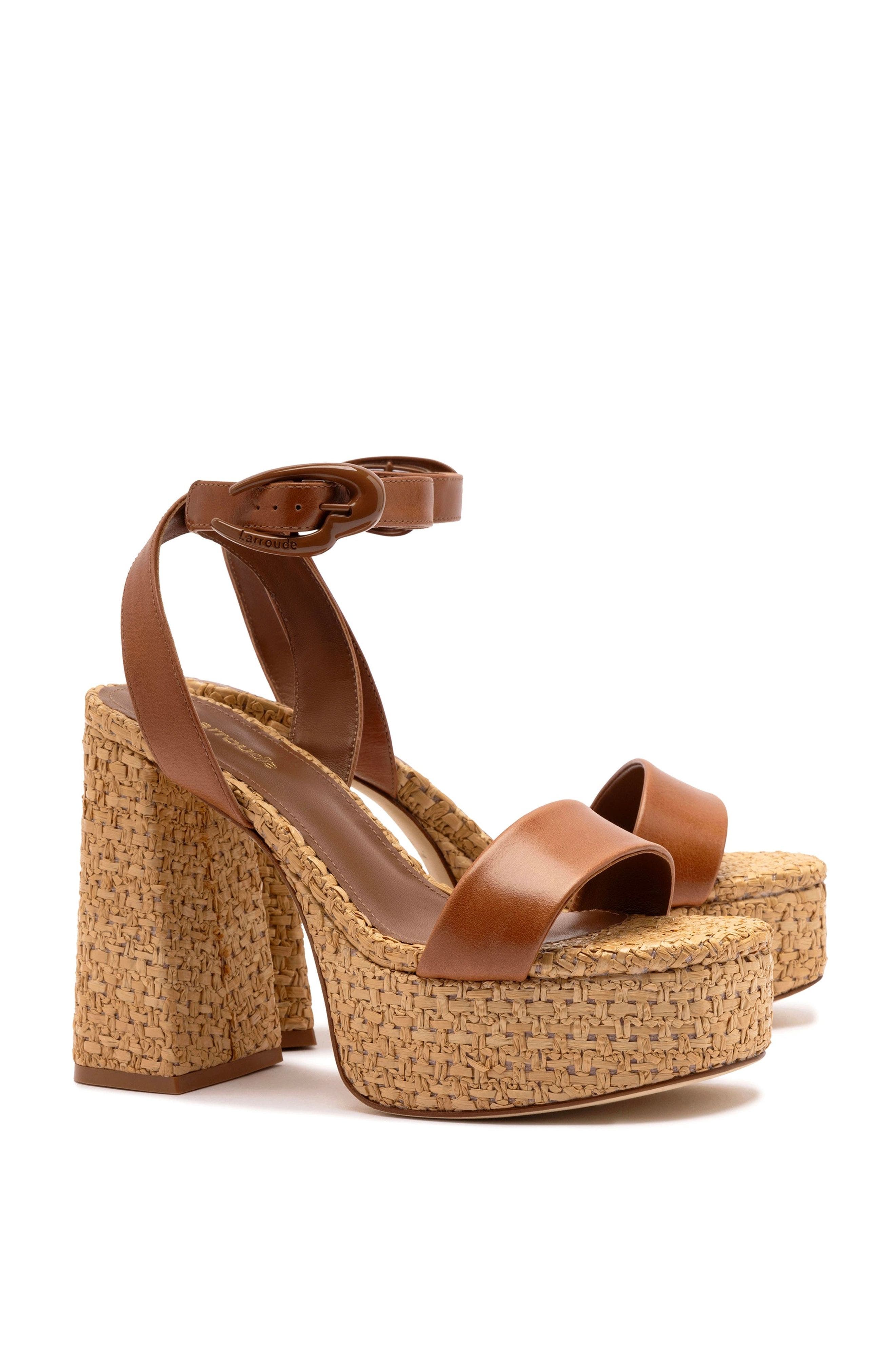 Larroudé Dolly Verona Sandal, Alternate, color, Caramel Leather And Raffia